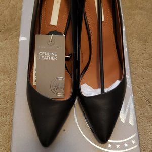 H&M black leather pumps 7